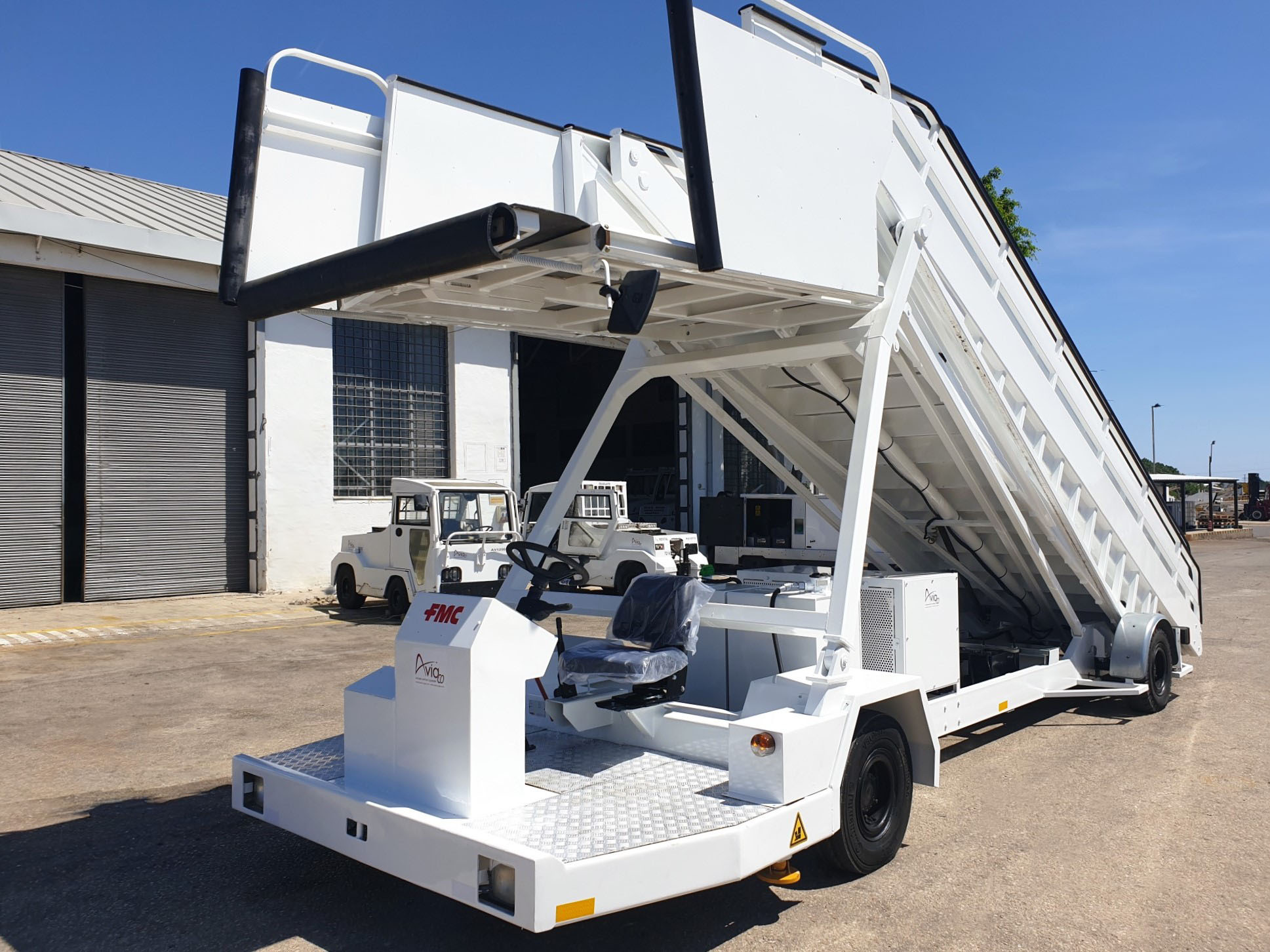 AVIACO GSE - Ground support equipment MERCEDES-BENZ - verhuur mogelijkheden, diesel undefined: afbeelding 17