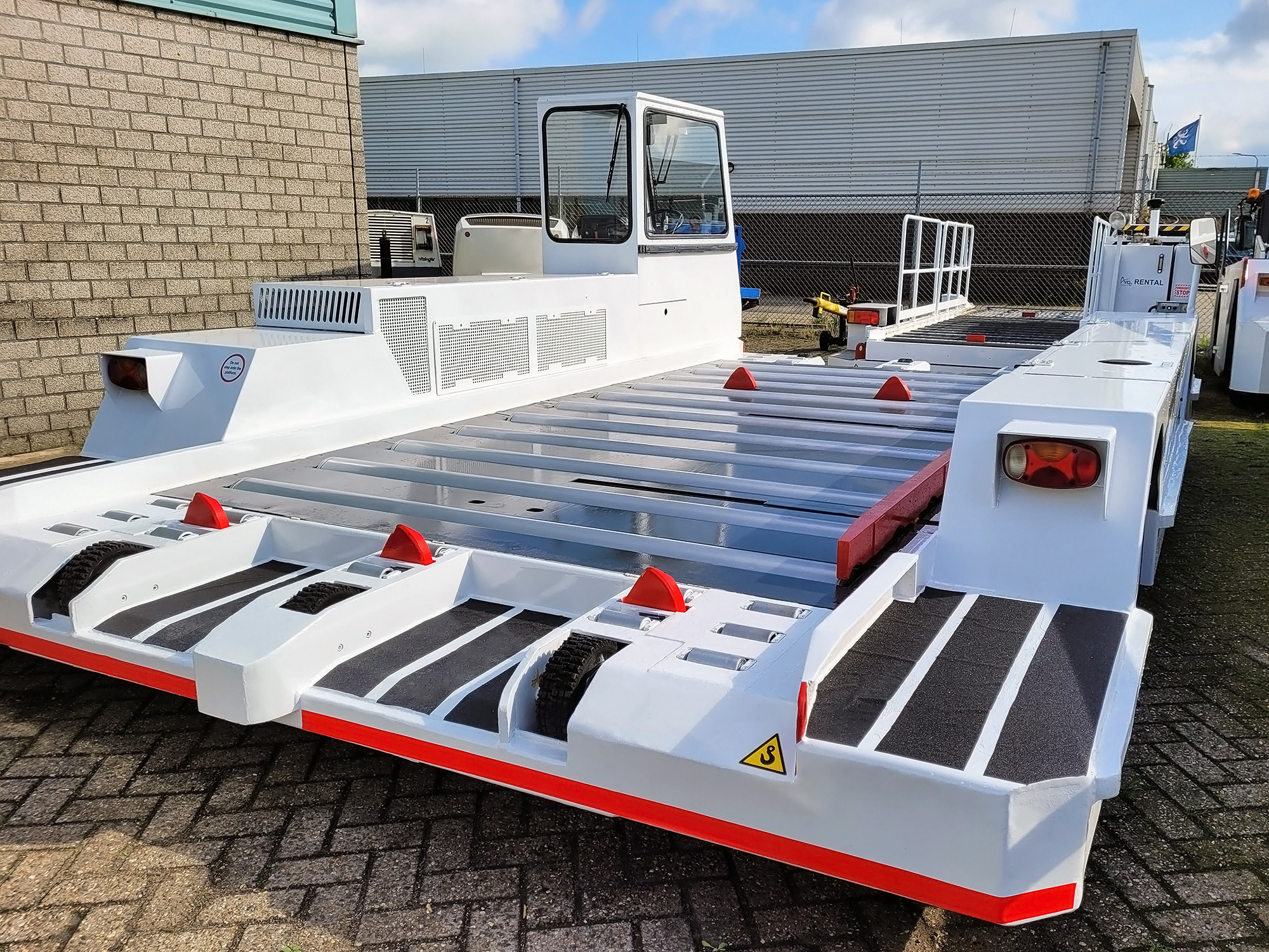 AVIACO GSE - Ground support equipment MERCEDES-BENZ - verhuur mogelijkheden, diesel undefined: afbeelding 34