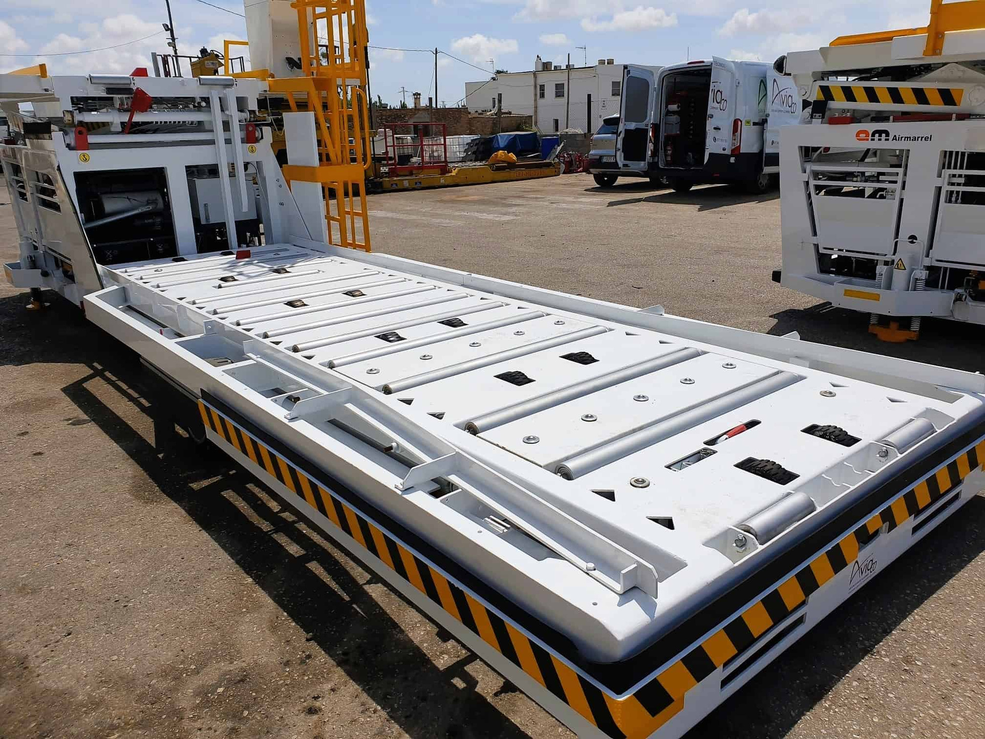 AVIACO GSE - Ground support equipment MERCEDES-BENZ - verhuur mogelijkheden, diesel undefined: afbeelding 44