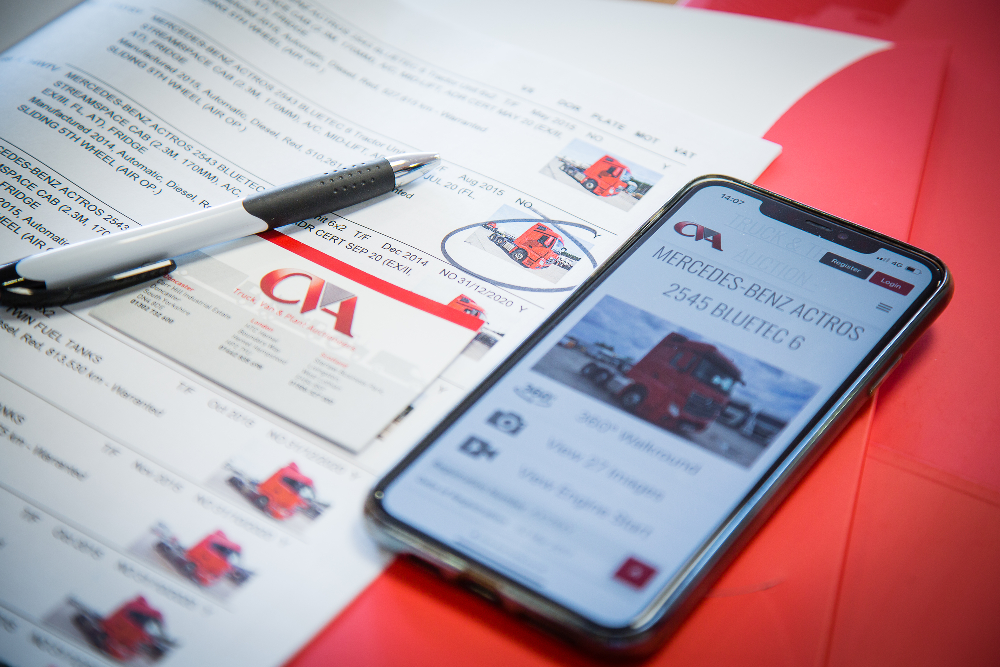 COMMERCIAL VEHICLE AUCTIONS LIMITED - Trekkers MERCEDES-BENZ - Veiling, Jaar: 2021, Verenigd Koninkrijk undefined: afbeelding 2