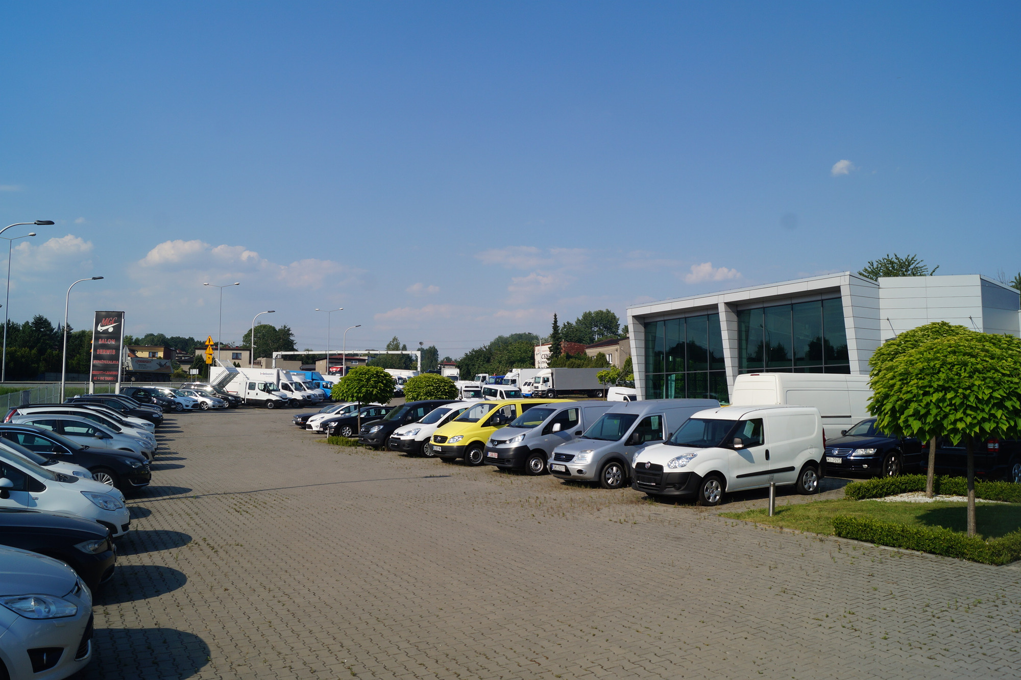 MGC CENTRUM SAMOCHODOW DOSTAWCZYCH - Gemeentelijke machines/ Speciaal MERCEDES-BENZ undefined: afbeelding 3