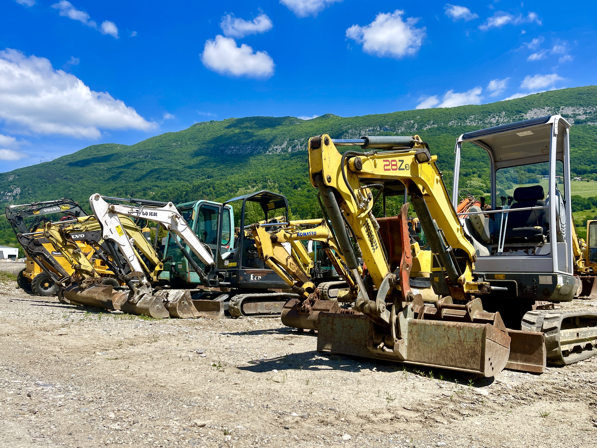 DB EQUIPMENT - Vrachtwagens RENAULT Kerax - 8x4 undefined: afbeelding 4