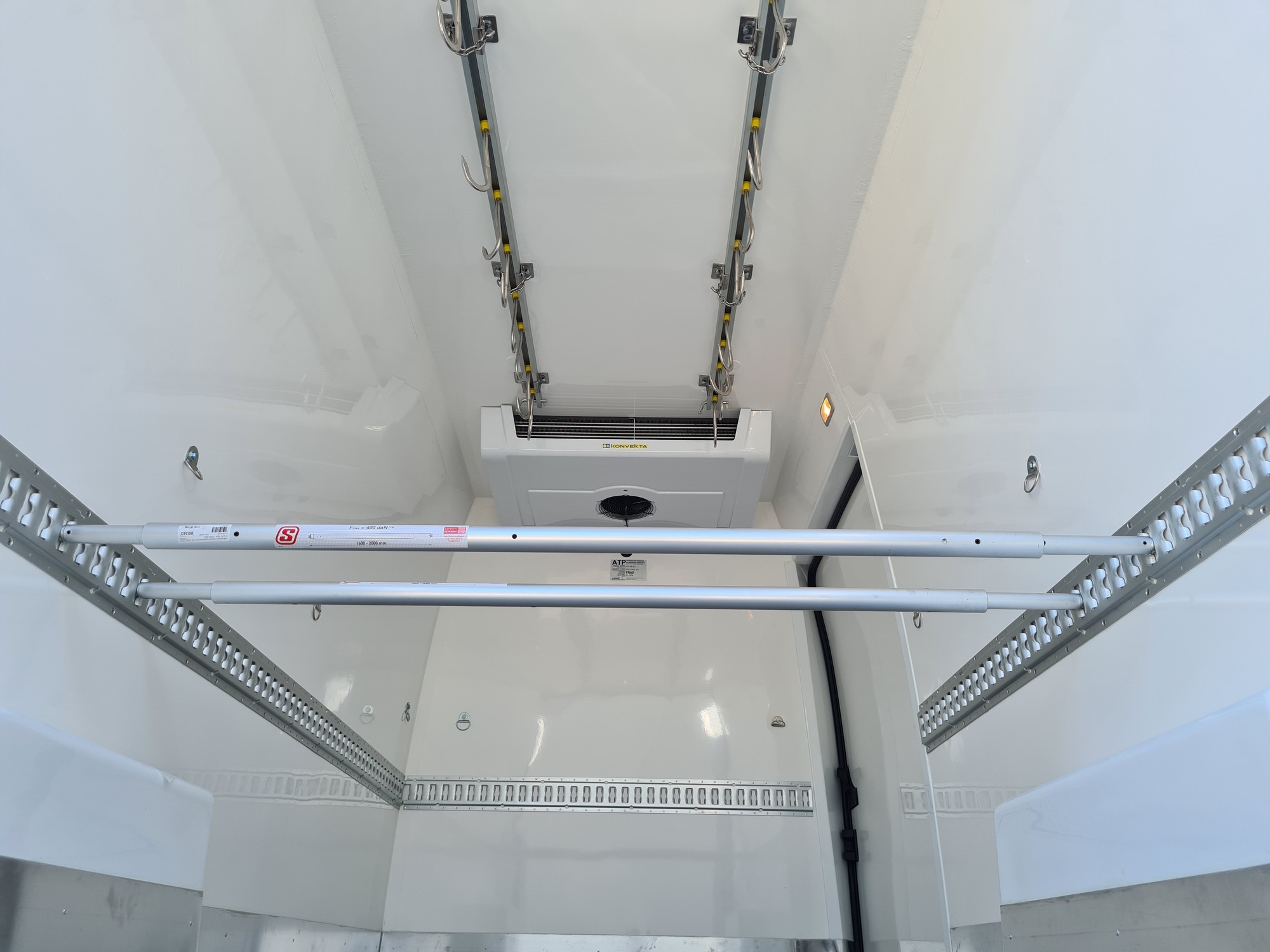 RINZ ROS d.o.o. (GmbH) - Voertuigen te koop undefined: afbeelding 37