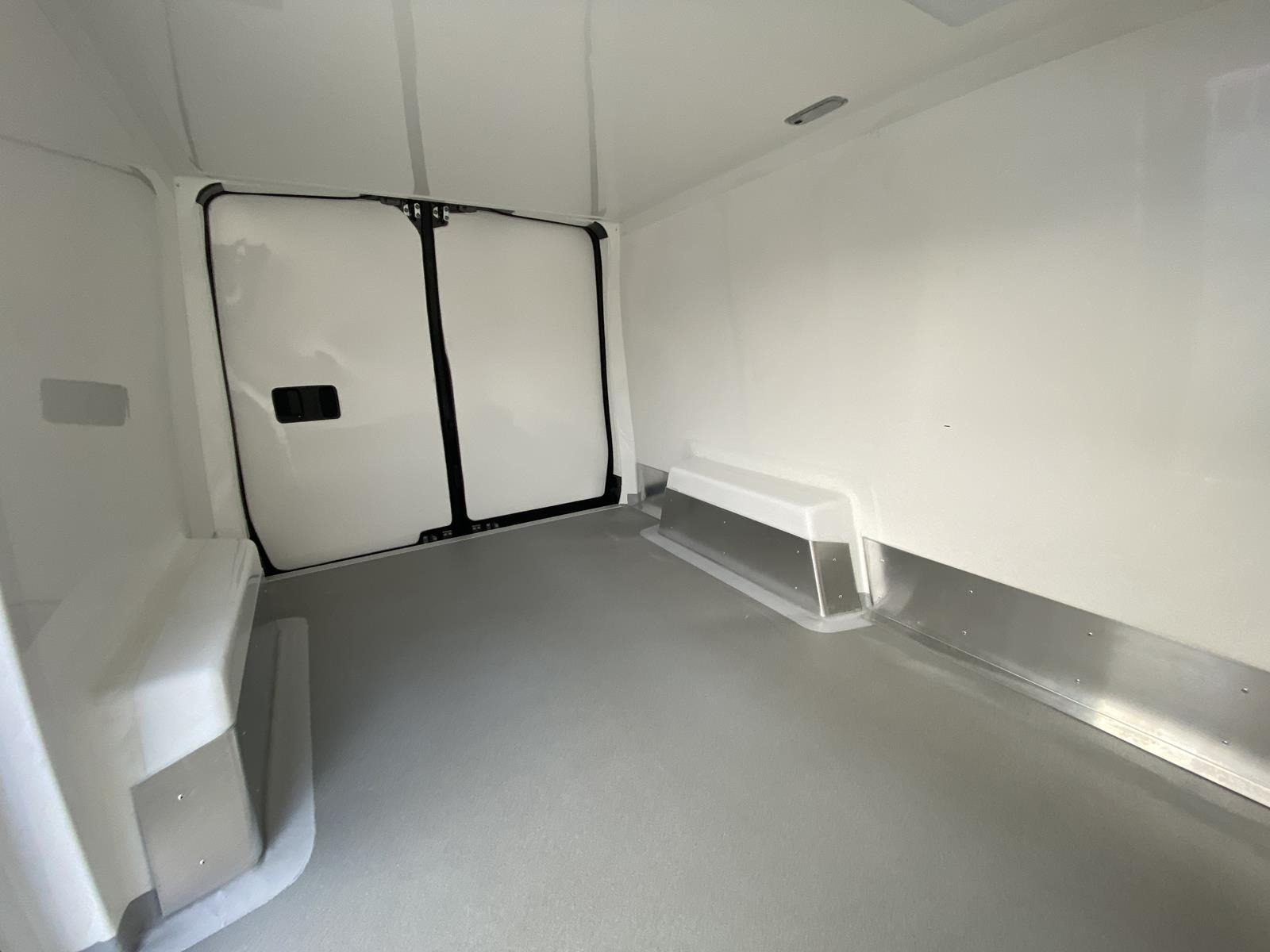 RINZ ROS d.o.o. (GmbH) - Voertuigen te koop undefined: afbeelding 48