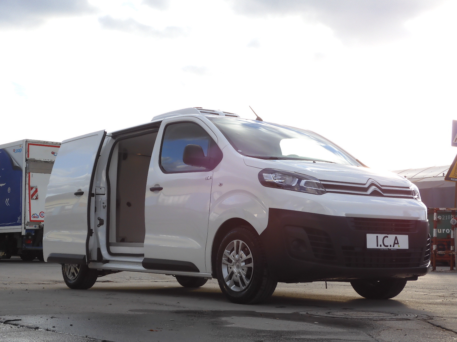 RINZ ROS d.o.o. (GmbH) - Voertuigen te koop undefined: afbeelding 52