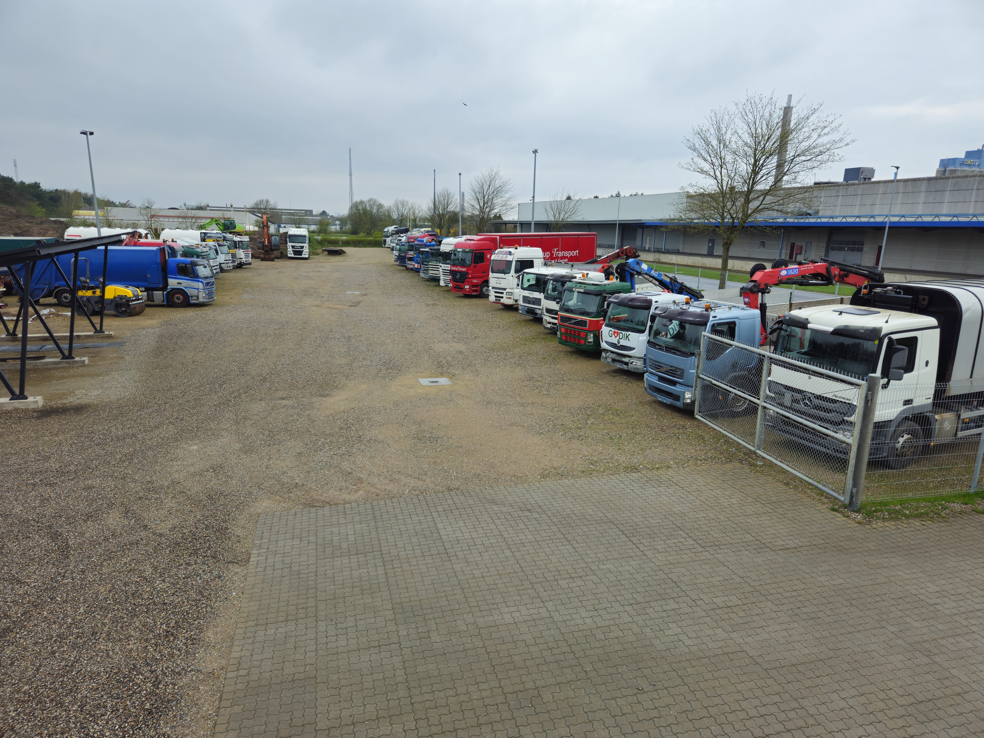 Wolther Trucks and Trading ApS - Vrachtwagens - 6x2 undefined: afbeelding 2