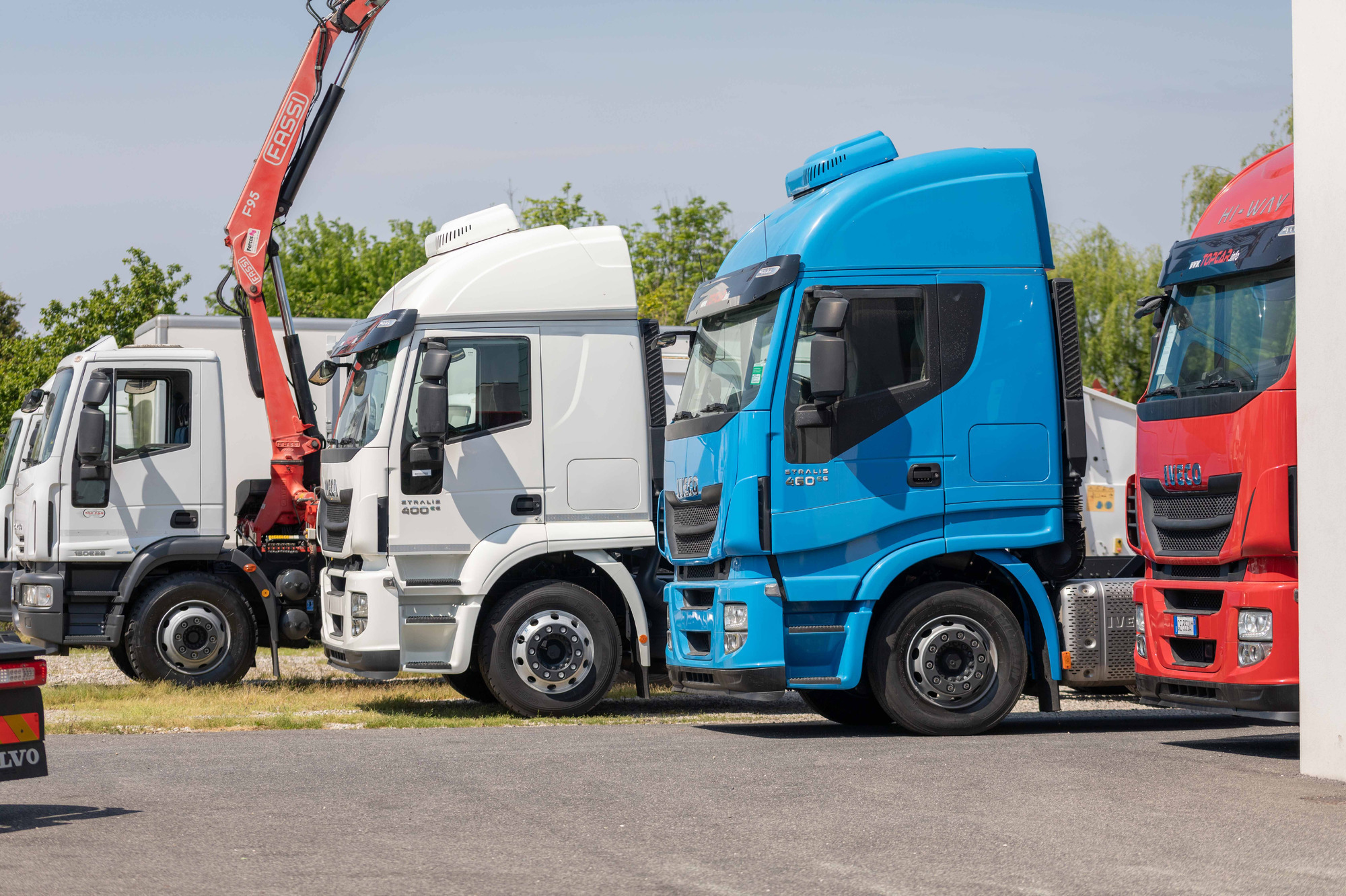 TOP CAR S.R.L. - Voertuigen te koop undefined: afbeelding 1