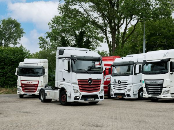 Hesselink Trucks B.V. - Vrachtwagens - Euro 6 undefined: afbeelding 2