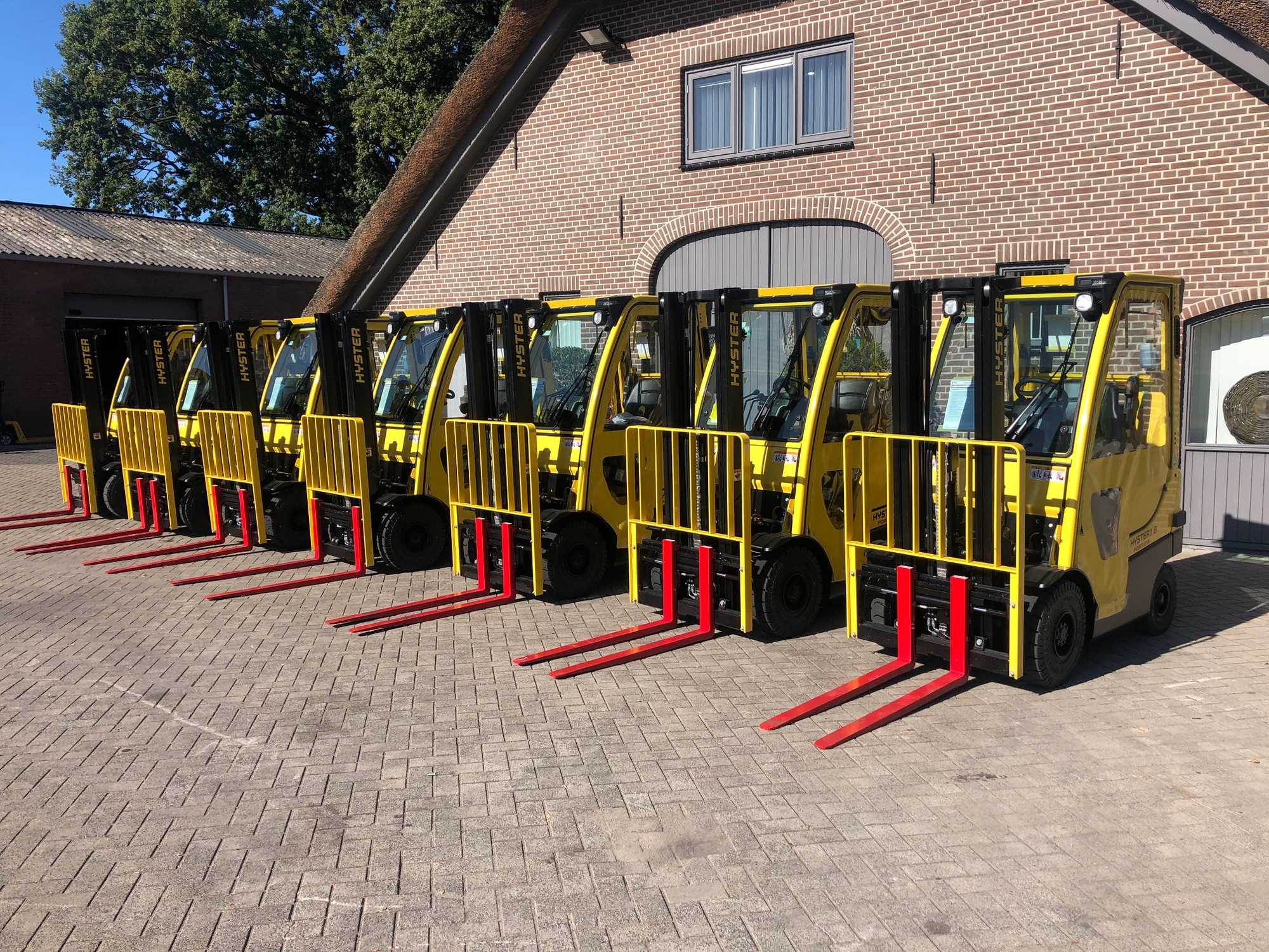 Jur Soetendaal - Landbouwmachines STRAUTMANN - Jaar: 2011 undefined: afbeelding 2