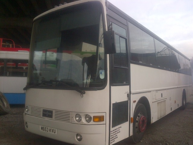 USED COACH SALES LTD undefined: afbeelding 3
