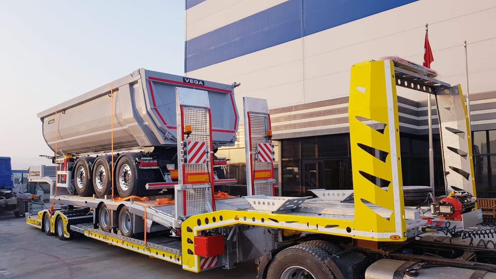 VEGA TRAILER - Voertuigen te koop undefined: afbeelding 32