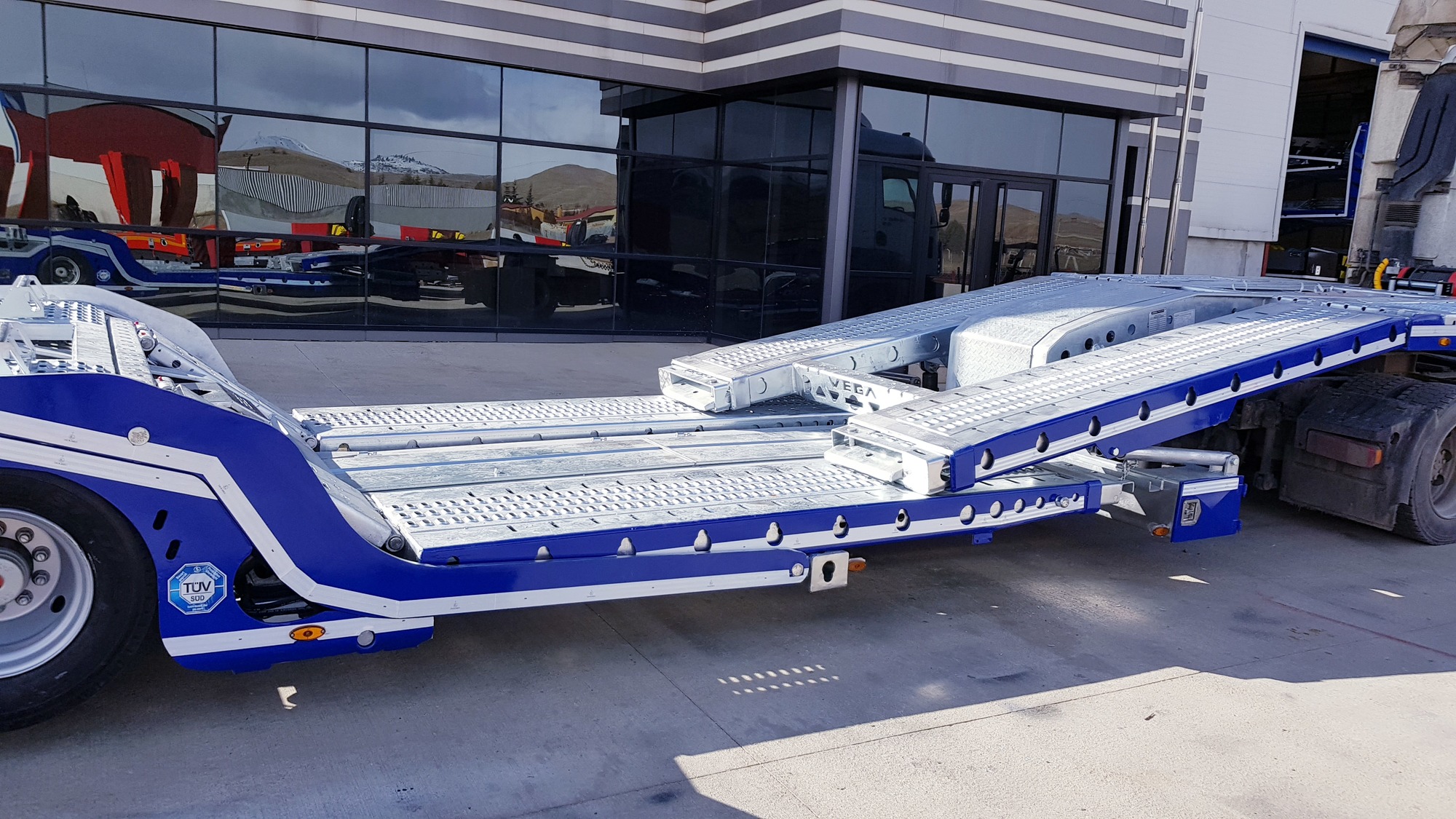 VEGA TRAILER - Voertuigen te koop undefined: afbeelding 17