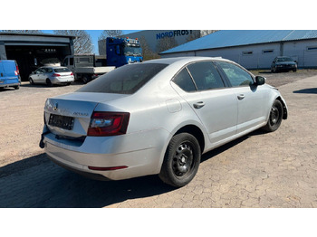 Leasing  Skoda Octavia Lim. Ambition Unfall Skoda Octavia Lim. Ambition Unfall: afbeelding 4