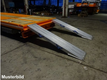 Nieuw Dieplader oplegger voor het vervoer van zwaar materieel Möslein ST 3 Plato 8,7 3 Achs Satteltieflader Plato 45 t GGfür Fertigteile, Baumaschinen: afbeelding 2 Nieuw Dieplader oplegger voor het vervoer van zwaar materieel Möslein ST 3 Plato 8,7 3 Achs Satteltieflader Plato 45 t GGfür Fertigteile, Baumaschinen: afbeelding 2