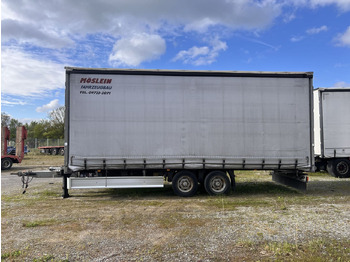 Aanhangwagen met huif MÖSLEIN