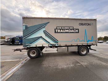 Aanhangwagen met huif