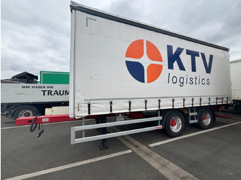 Schuifzeilen vrachtwagen