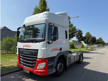 Trekker DAF CF 400