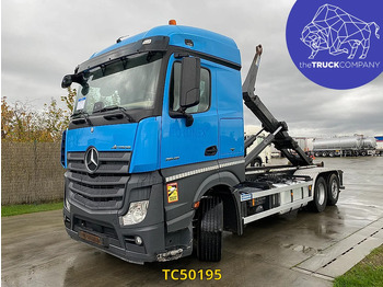 Containertransporter/ Wissellaadbak vrachtwagen MERCEDES-BENZ Actros 2645