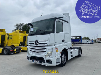 Trekker MERCEDES-BENZ Actros 1845