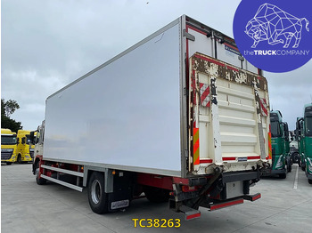 Koelwagen vrachtwagen Volvo FM 330: afbeelding 2