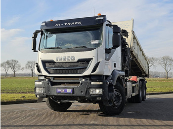 Kipper vrachtwagen IVECO Trakker