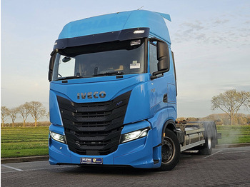Containertransporter/ Wissellaadbak vrachtwagen IVECO S-WAY