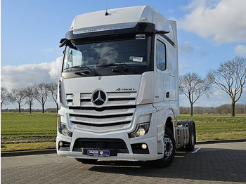 Trekker MERCEDES-BENZ Actros 1842