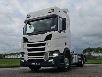 Vrachtwagen SCANIA R 450
