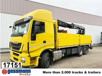 Vrachtwagen met open laadbak IVECO Stralis