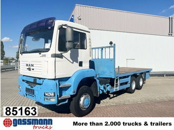Vrachtwagen met open laadbak MAN TGA 26.310