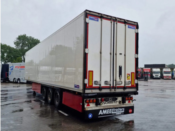 Isotherm oplegger Schmitz Cargobull SCB*S3B - Thermoking SLXe 200 - Rohrbahnen / Meat rails - Lift axle - SAF Axle: afbeelding 5 Isotherm oplegger Schmitz Cargobull SCB*S3B - Thermoking SLXe 200 - Rohrbahnen / Meat rails - Lift axle - SAF Axle: afbeelding 5