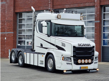 Trekker SCANIA T