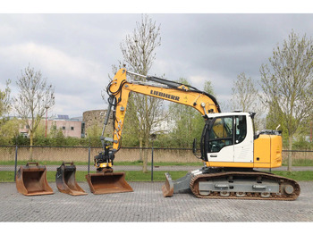Rupsgraafmachine LIEBHERR R 914