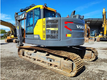 Rupsgraafmachine VOLVO ECR235EL