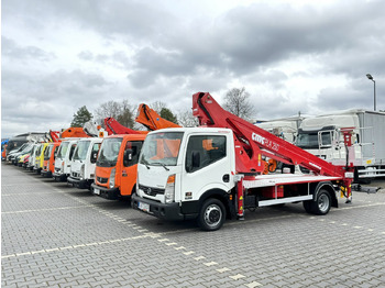Vrachtwagen hoogwerker NISSAN