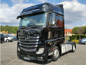 Trekker MERCEDES-BENZ Actros 1845