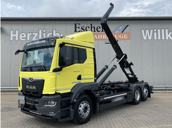 Haakarmsysteem vrachtwagen MAN TGS 26.470