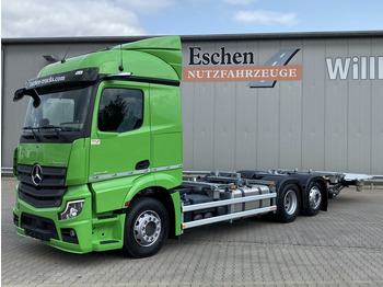 Containertransporter/ Wissellaadbak vrachtwagen MERCEDES-BENZ Actros 2542