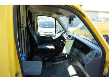 Interieur foto 1: Bestelwagen gesloten laadbak IVECO Daily 35 S11 C30C AUTOMATIK KAMERA Regale LUFT D