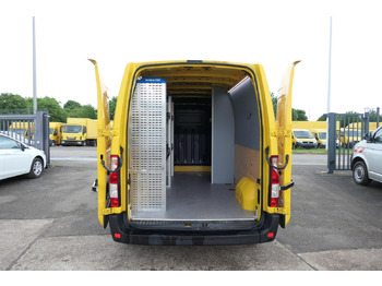 Gesloten bestelwagen RENAULT Master
