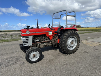Tractor MASSEY FERGUSON 100 series