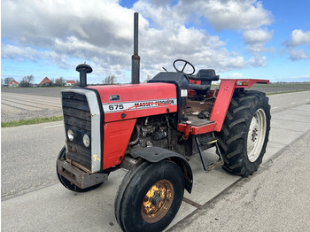 Tractor MASSEY FERGUSON 600 series
