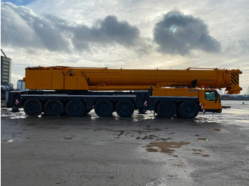 Mobiele kraan LIEBHERR