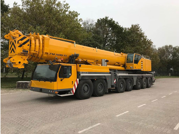 Mobiele kraan LIEBHERR