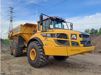 Kiepwagen met knikbesturing VOLVO A45