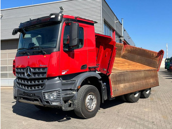 Kipper vrachtwagen MERCEDES-BENZ Arocs 2648