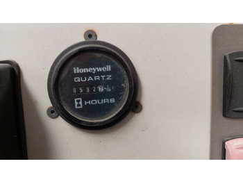 Bandlader CBL2000E belt loader Charlatte: afbeelding 3 Bandlader CBL2000E belt loader Charlatte: afbeelding 3