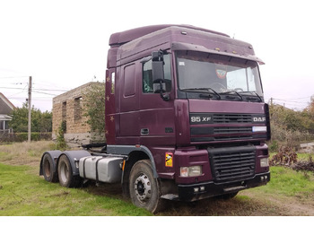 Trekker DAF XF 95 380