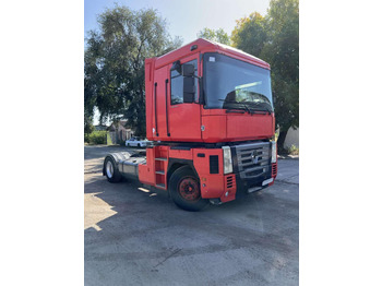 Trekker RENAULT Magnum 480